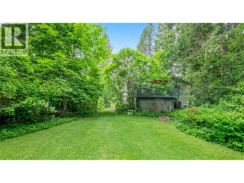 Photo 40 of 33 Birch Road, Lumby Valley