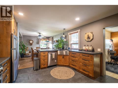 Photo 14 of 2885 Phillips Street, Armstrong/ Spall.