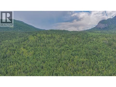 Photo 15 of 2996 Lumby Mabel Lake Road, Lumby Valley