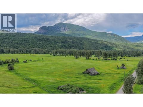 Photo 4 of 2996 Lumby Mabel Lake Road, Lumby Valley