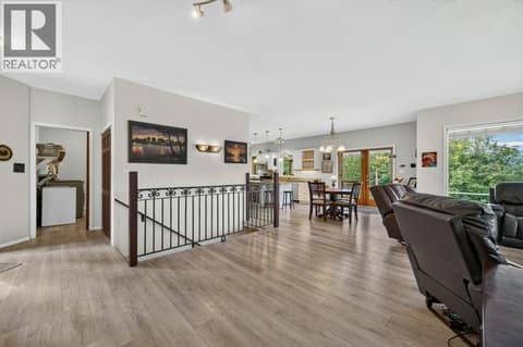 Photo 10 of 1140 Diamond Rock Road, Enderby / Grindrod