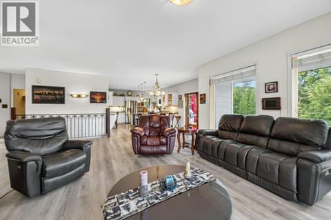Photo 13 of 1140 Diamond Rock Road, Enderby / Grindrod