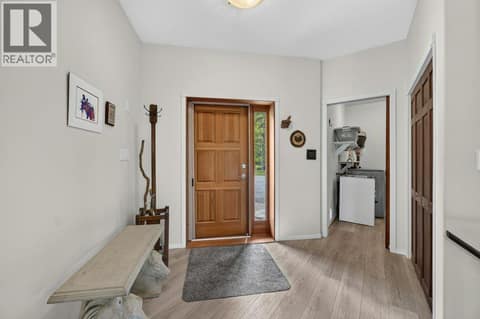 Photo 8 of 1140 Diamond Rock Road, Enderby / Grindrod