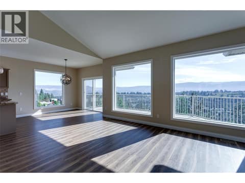 Photo 6 of 1084 Aurora Heights, West Kelowna Estates