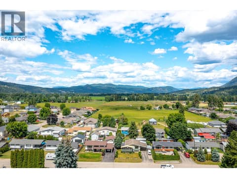 Photo 32 of 211 Larsen Avenue, Enderby / Grindrod