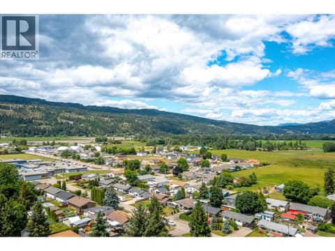 Photo 33 of 211 Larsen Avenue, Enderby / Grindrod