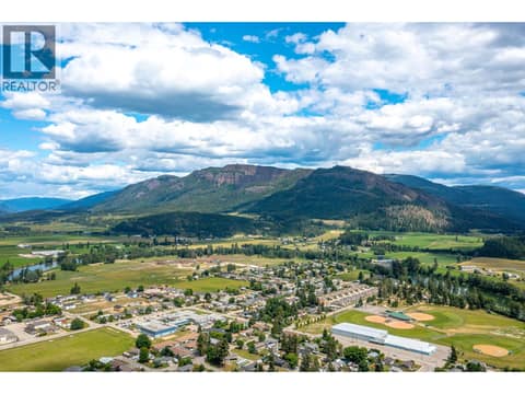 Photo 40 of 211 Larsen Avenue, Enderby / Grindrod