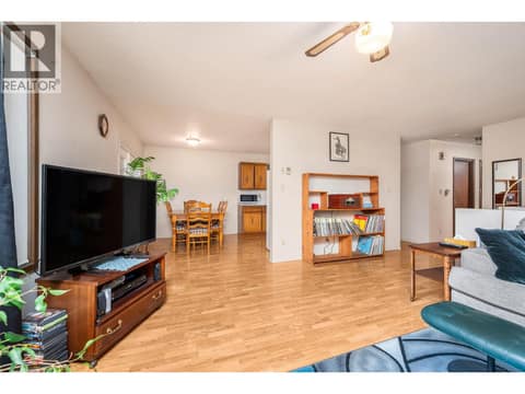Photo 8 of 211 Larsen Avenue, Enderby / Grindrod