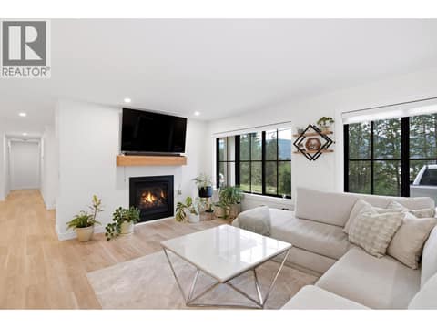 Photo 16 of 16515 Commonage Road, Lake Country North West