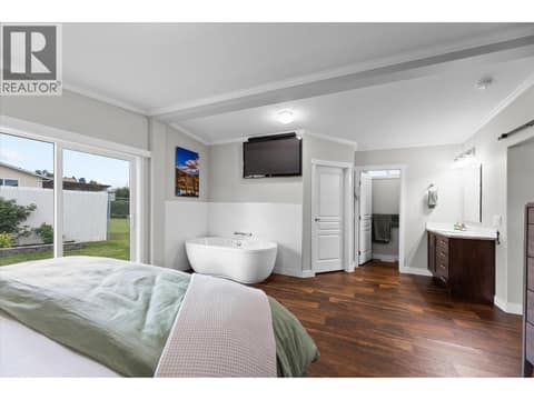Photo 19 of 3591 Old Vernon Road Unit# 402, Ellison, Kelowna