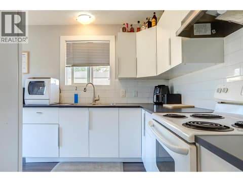 Photo 13 of 4109 24 Avenue, South Vernon