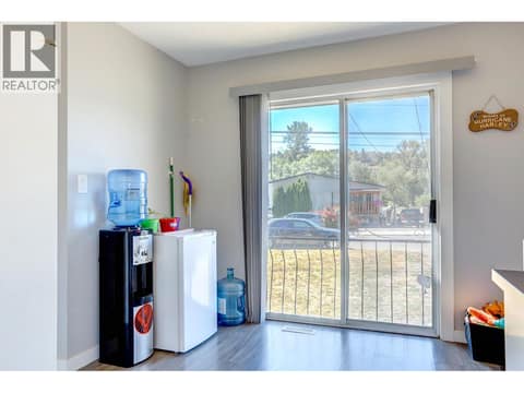 Photo 14 of 4109 24 Avenue, South Vernon