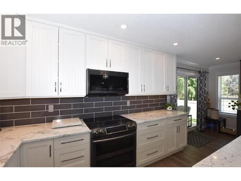 Photo 13 of 562 Meadowlark Avenue, Okanagan North, Vernon