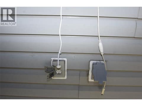 30 AMP RV Plud at 562 Meadowlark Avenue, Okanagan North, Vernon