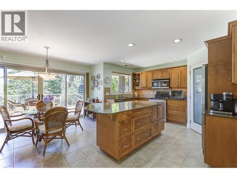Photo 14 of 4518 Gallaghers Edgewood Court, South East Kelowna