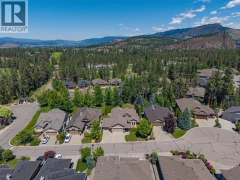 Photo 8 of 4518 Gallaghers Edgewood Court, South East Kelowna