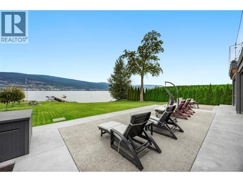 Photo 2 of 704 Stonor Street, Trout Creek, Summerland