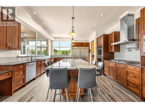 Photo 25 of 704 Stonor Street, Trout Creek, Summerland