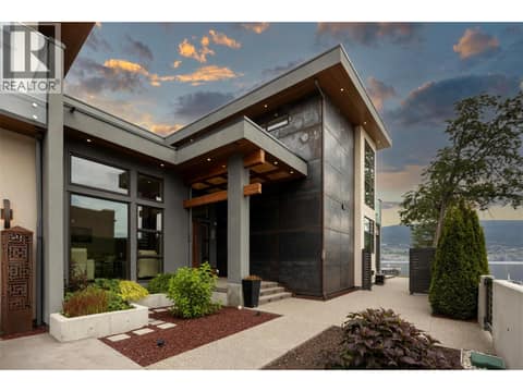 Photo 6 of 704 Stonor Street, Trout Creek, Summerland
