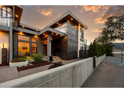 Photo 7 of 704 Stonor Street, Trout Creek, Summerland