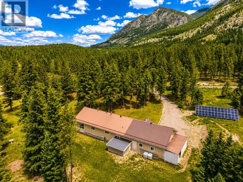 Photo 5 of 5226 Juniper Heights Road, Invermere Rural