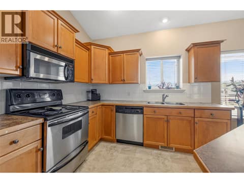 Photo 9 of 2060 Spyglass Way, West Kelowna Estates