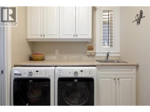 Photo 12 of 579 Longspoon Court, Predator Ridge, Vernon