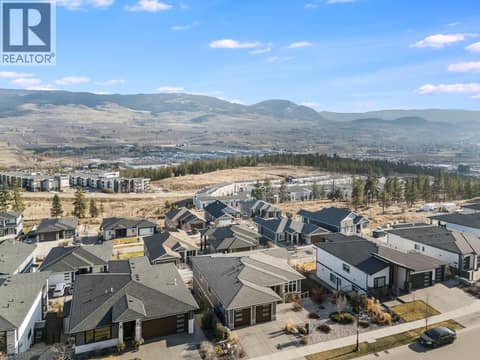 Photo 1 of 687 Acadia Street, University District, Kelowna