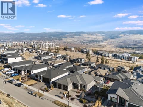 Photo 38 of 687 Acadia Street, University District, Kelowna