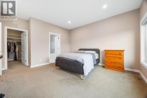Bedroom w/ Ensuite & Walk-In at 687 Acadia Street, University District, Kelowna