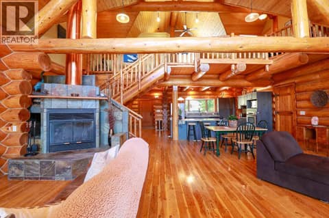 Photo 11 of 3901 Cottonwood Lane, Naramata Rural
