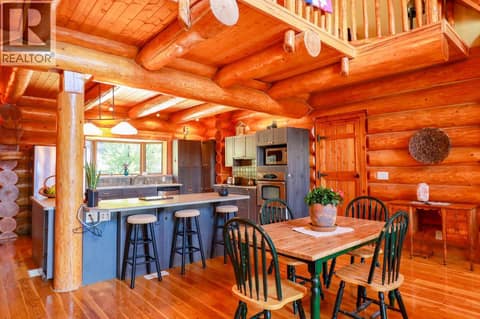 Photo 8 of 3901 Cottonwood Lane, Naramata Rural