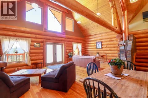 Photo 9 of 3901 Cottonwood Lane, Naramata Rural