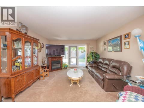 Photo 11 of 3900 27 Avenue Unit# 16, City of Vernon