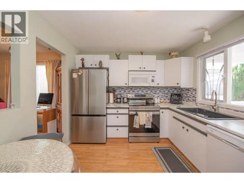 Photo 4 of 3900 27 Avenue Unit# 16, City of Vernon