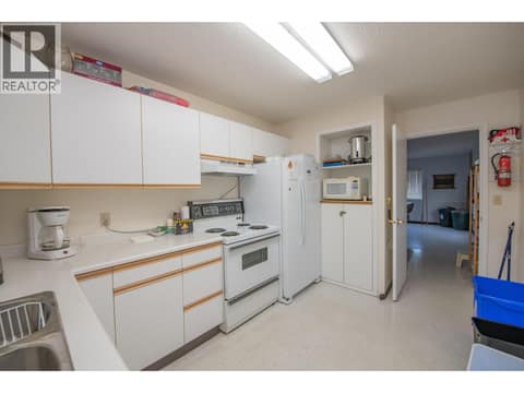 Photo 52 of 3900 27 Avenue Unit# 16, City of Vernon