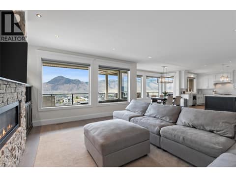 Photo 10 of 2064 Galore Crescent, Juniper Ridge, Kamloops