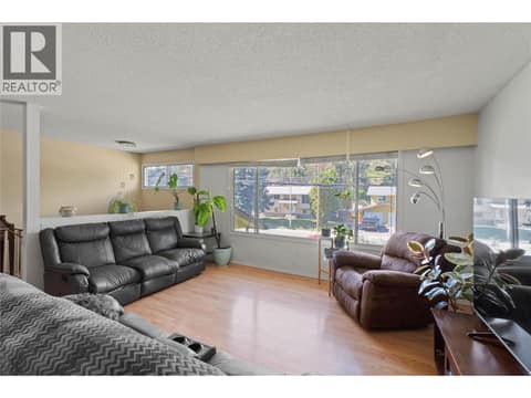 Photo 4 of 1680 Mt. Dufferin Drive, Dufferin/Southgate, Kamloops