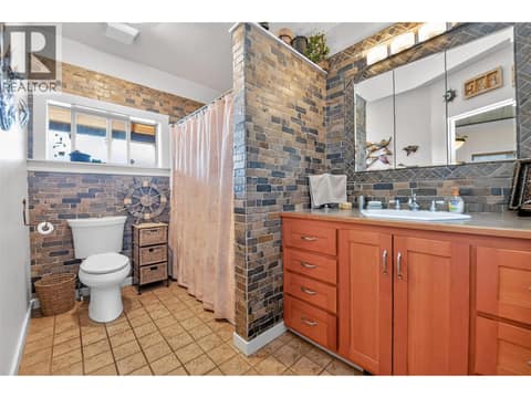 Photo 32 of 3604 Pleasant Valley Road, East Hill, Vernon