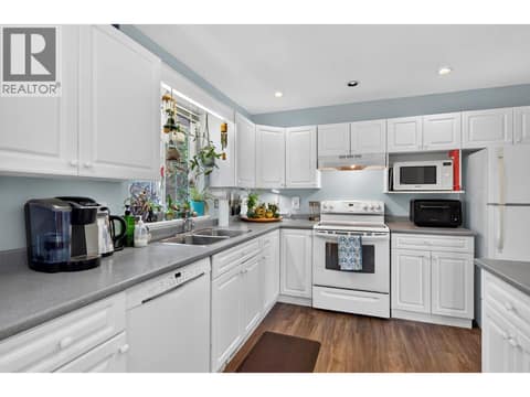 Photo 9 of 2781 SKEENA Drive, Juniper Ridge, Kamloops