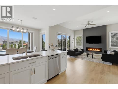 Photo 24 of 233 RUE CHEVAL NOIR, Tobiano, Kamloops