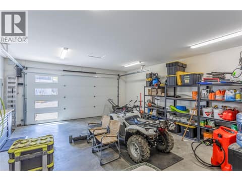 Garage at 4214 33 Street, City of Vernon