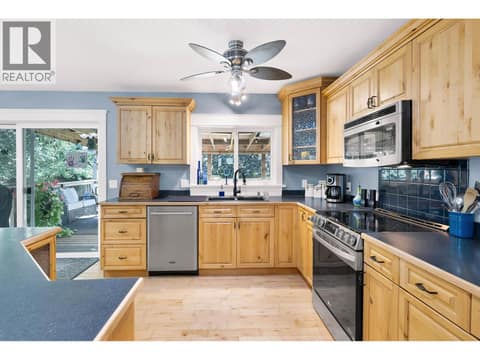 Photo 14 of 443 REIGHMOUNT Drive, Rayleigh, Kamloops