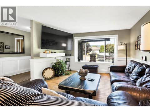 Photo 7 of 443 REIGHMOUNT Drive, Rayleigh, Kamloops
