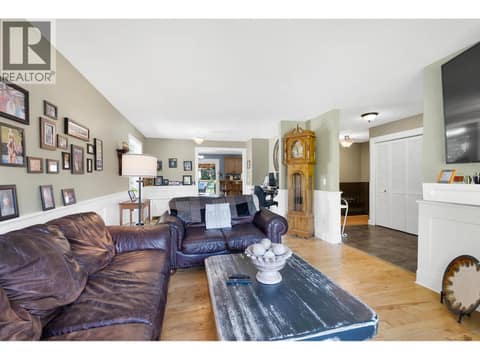 Photo 9 of 443 REIGHMOUNT Drive, Rayleigh, Kamloops