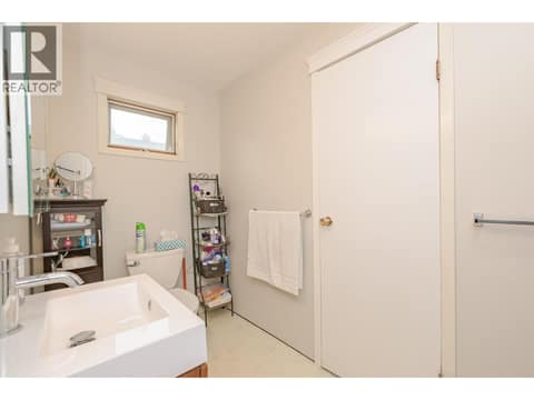Photo 16 of 729 Stanley Avenue, Enderby / Grindrod