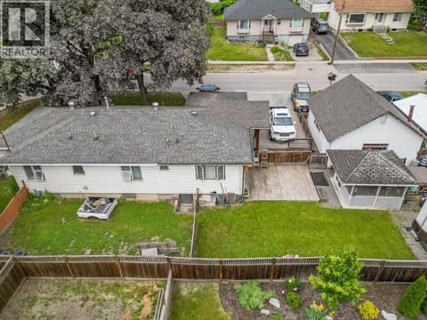 Photo 51 of 729 Stanley Avenue, Enderby / Grindrod