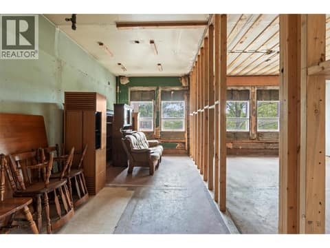 Upper level at 3107 30 Avenue, City of Vernon