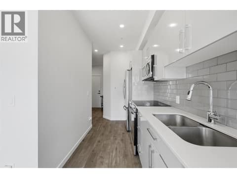 Photo 4 of 1880 Hugh Allan Drive Unit# 306, Pineview Valley, Kamloops