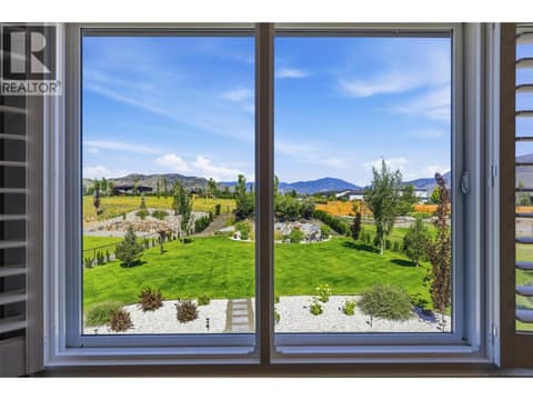 Photo 45 of 357 RUE CHEVAL NOIR, Tobiano, Kamloops